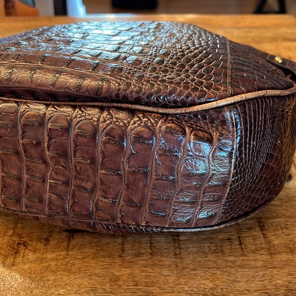 Brahmin 🐊 Chocolate Brown Embossed Leather Shoulder bag - Picture 5 of 14